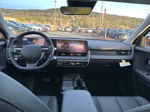 New 2026 Hyundai Ioniq 5 SEL AWD/4WD image 12