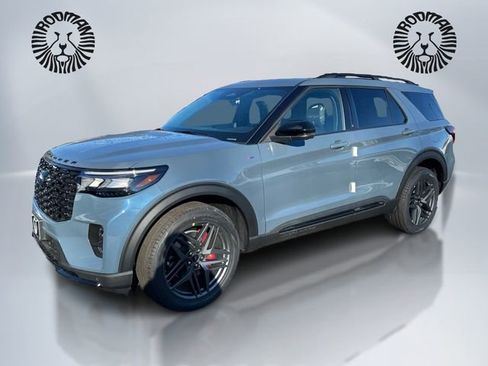 New 2026 Ford Explorer ST-Line w/ ST-Line Street Pack image 1