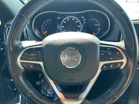 Used 2021 Jeep Grand Cherokee High Altitude AWD/4WD image 13