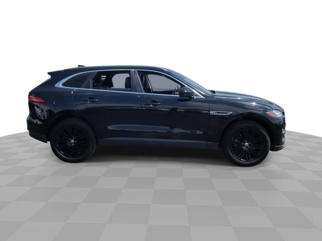 Used 2019 Jaguar F-PACE Portfolio AWD/4WD image 9