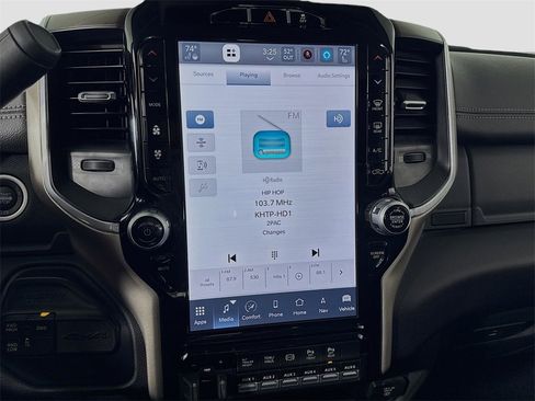 Used 2024 RAM 3500 Laramie image 34