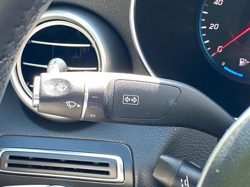 Used 2020 Mercedes-Benz C 300 Sedan image 22