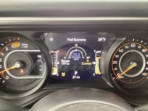 New 2026 Jeep Wrangler Unlimited Sahara AWD/4WD image 18