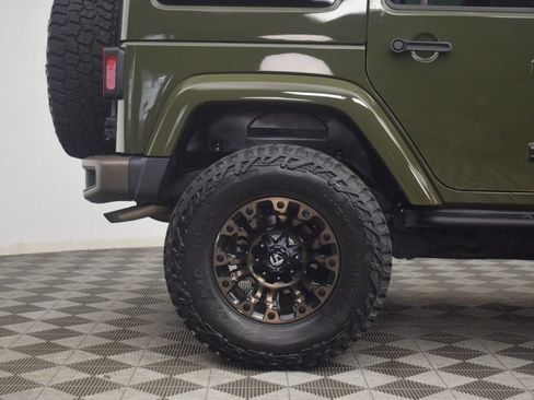 Used 2016 Jeep Wrangler Unlimited Sahara AWD/4WD image 28