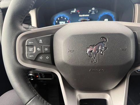 New 2025 Ford Bronco Outer Banks image 24