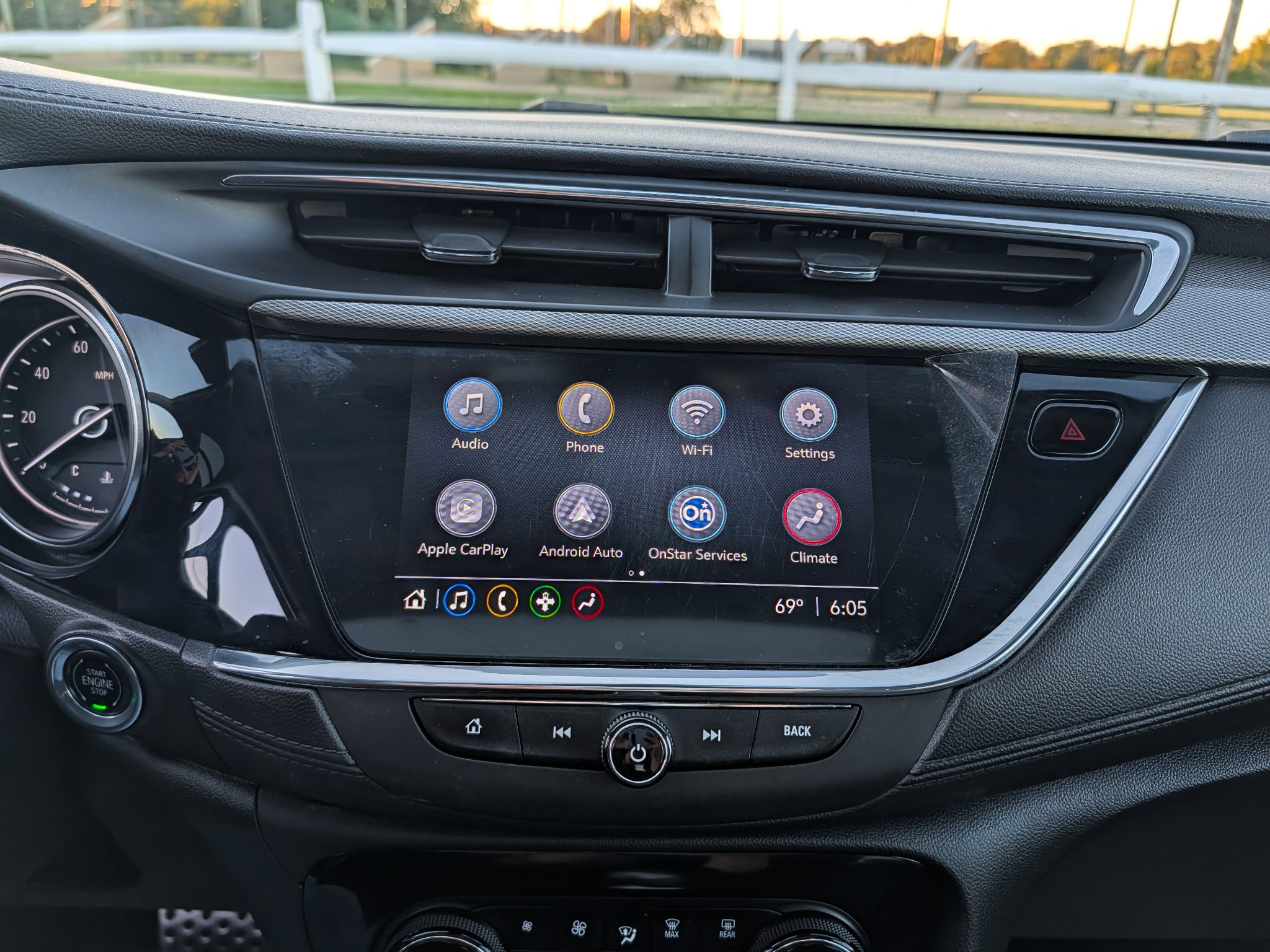 Used 2023 Buick Encore GX Select w/ Experience Buick Package FWD image 29