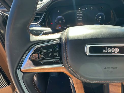 Certified 2024 Jeep Grand Cherokee Summit image 27