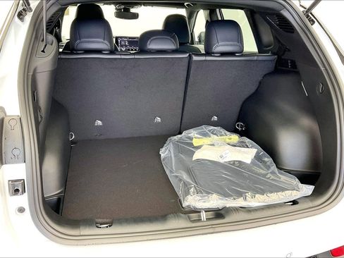 New 2026 Jeep Compass Limited image 11