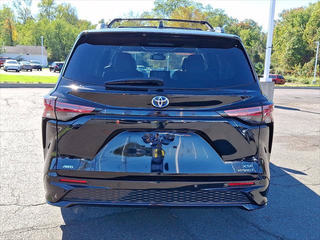 Certified 2023 Toyota Sienna XSE w/ XSE Plus Package AWD/4WD image 24