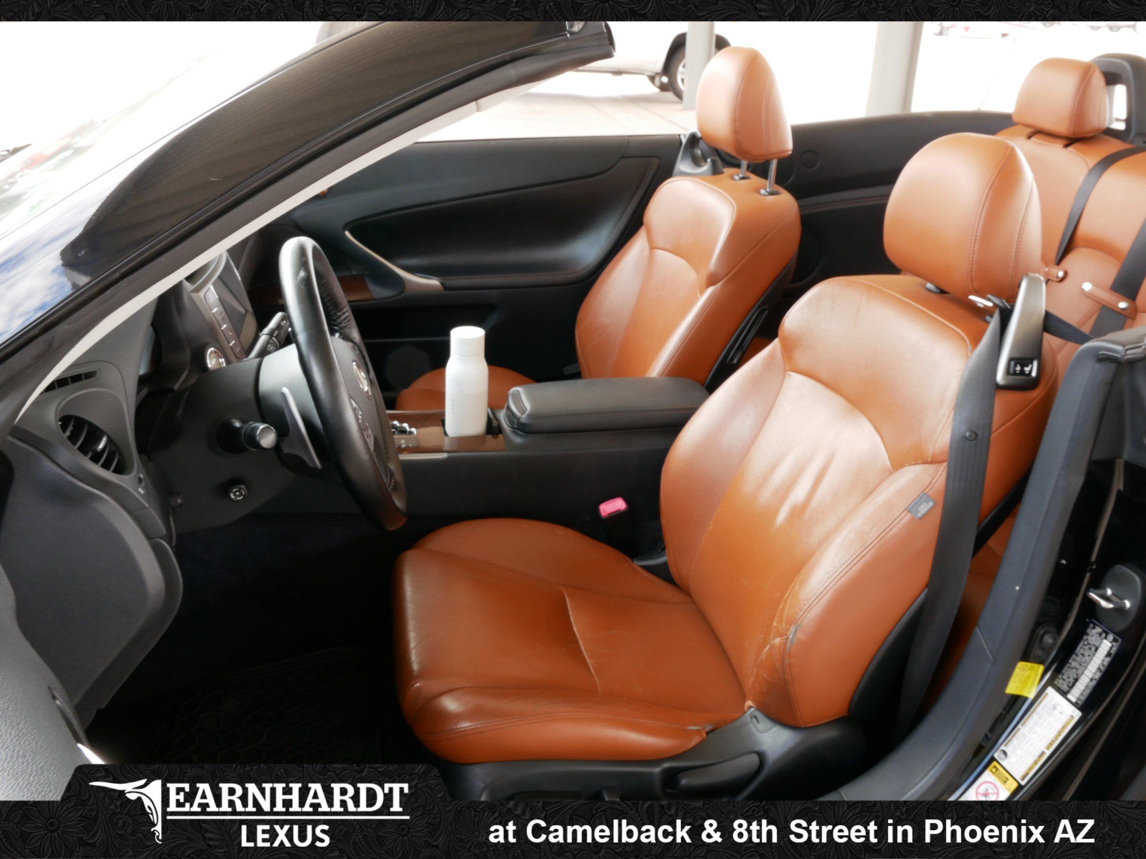 Used 2013 Lexus IS 350C w/ Luxury Pkg RWD image 2