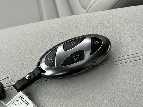 Used 2025 Hyundai Tucson SEL AWD/4WD image 30