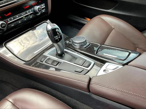 Used 2015 BMW 535i Sedan RWD image 18