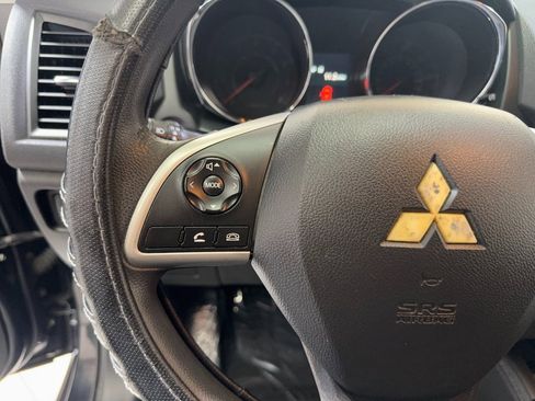 Used 2020 Mitsubishi Outlander Sport ES image 24