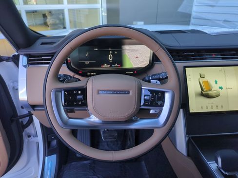 New 2026 Land Rover Range Rover SE AWD/4WD image 13