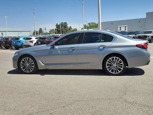 Used 2023 BMW 530i w/ Premium Package RWD image 7