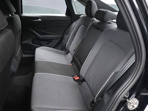 Used 2025 Volkswagen Jetta Sport FWD image 11