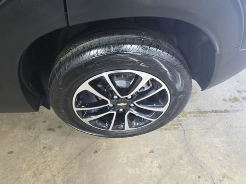 Used 2024 Chevrolet TrailBlazer LT w/ Driver Confidence Package image 31