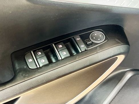 Certified 2022 Kia Soul LX w/ Technology Package image 17