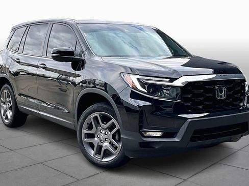 Used 2023 Honda Passport EX-L image 3