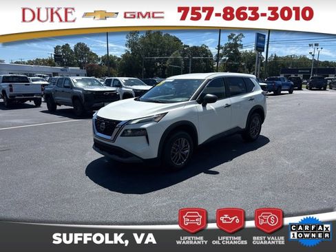 Used 2023 Nissan Rogue S image 16