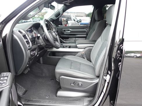 Used 2025 RAM 1500 Big Horn AWD/4WD image 18