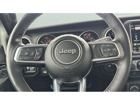 Used 2022 Jeep Gladiator Overland w/ Popular Equipment Package AWD/4WD image 14