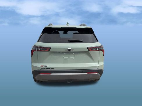 Used 2026 Chevrolet Equinox LT w/ Convenience Package II AWD/4WD image 6