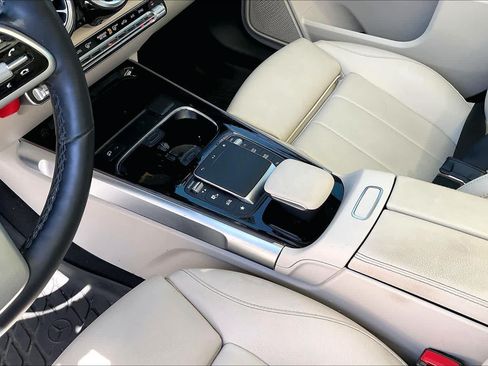 Used 2023 Mercedes-Benz GLB 250 image 16