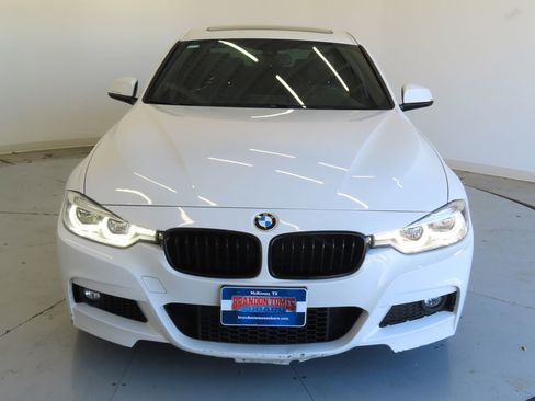 Used 2018 BMW 340i Sedan image 10