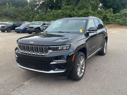 Used 2025 Jeep Grand Cherokee Summit AWD/4WD image 1