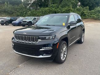 Used 2025 Jeep Grand Cherokee Summit AWD/4WD video 1
