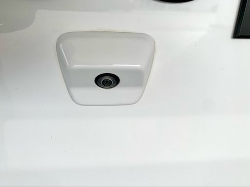 Used 2023 Jeep Gladiator Willys image 46