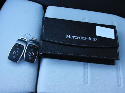 Used 2019 Mercedes-Benz A 220 4MATIC image 2