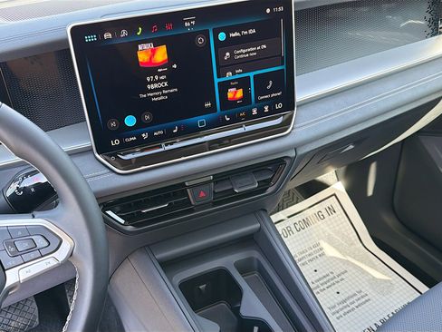 New 2026 Volkswagen Tiguan SE FWD image 27