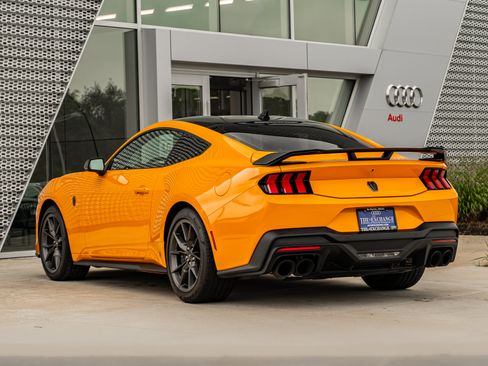 Used 2026 Ford Mustang Dark Horse RWD image 5
