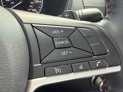 Used 2022 Nissan Altima 2.5 SR FWD image 18