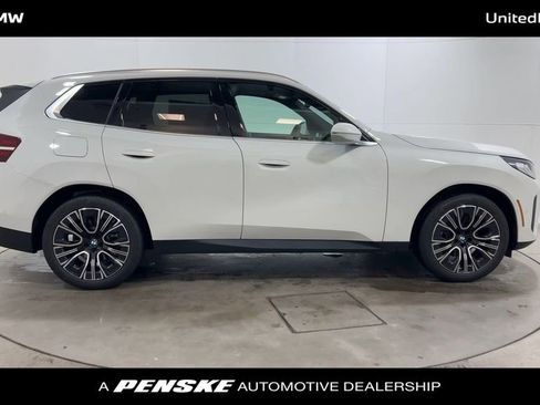 Used 2025 BMW X3 xDrive30i w/ Convenience Package AWD/4WD image 9