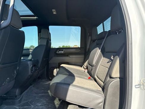 Used 2024 Chevrolet Silverado 2500 ZR2 w/ ZR2 Bison Edition AWD/4WD image 18