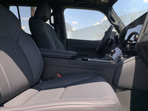 Certified 2026 Lexus GX 550 AWD/4WD image 35