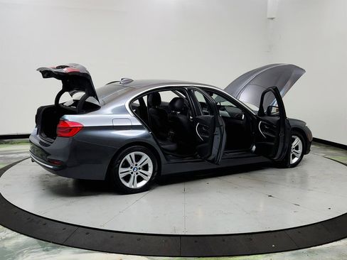 Used 2016 BMW 328i xDrive Sedan AWD/4WD image 11