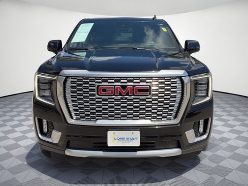 Used 2023 GMC Yukon XL Denali RWD image 6