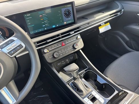 New 2026 Hyundai Tucson SE image 27