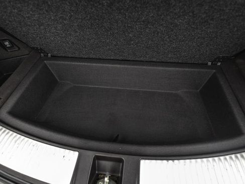 Used 2017 Acura MDX SH-AWD w/ Advance Package image 37