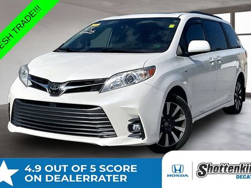 Used 2020 Toyota Sienna XLE Premium AWD/4WD image 1