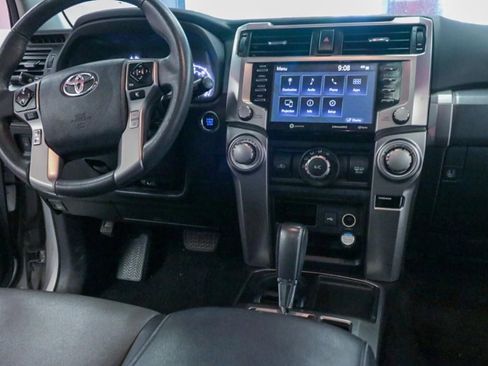 Used 2020 Toyota 4Runner SR5 Premium w/ Moonroof Package RWD image 25