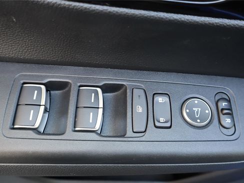 Used 2023 Honda CR-V Sport Touring image 14