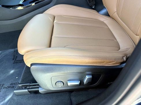 Certified 2023 BMW X3 sDrive30i w/ Premium Package image 20