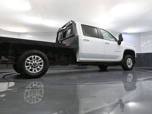 Used 2024 Chevrolet Silverado 2500 LT w/ Convenience Package AWD/4WD image 52