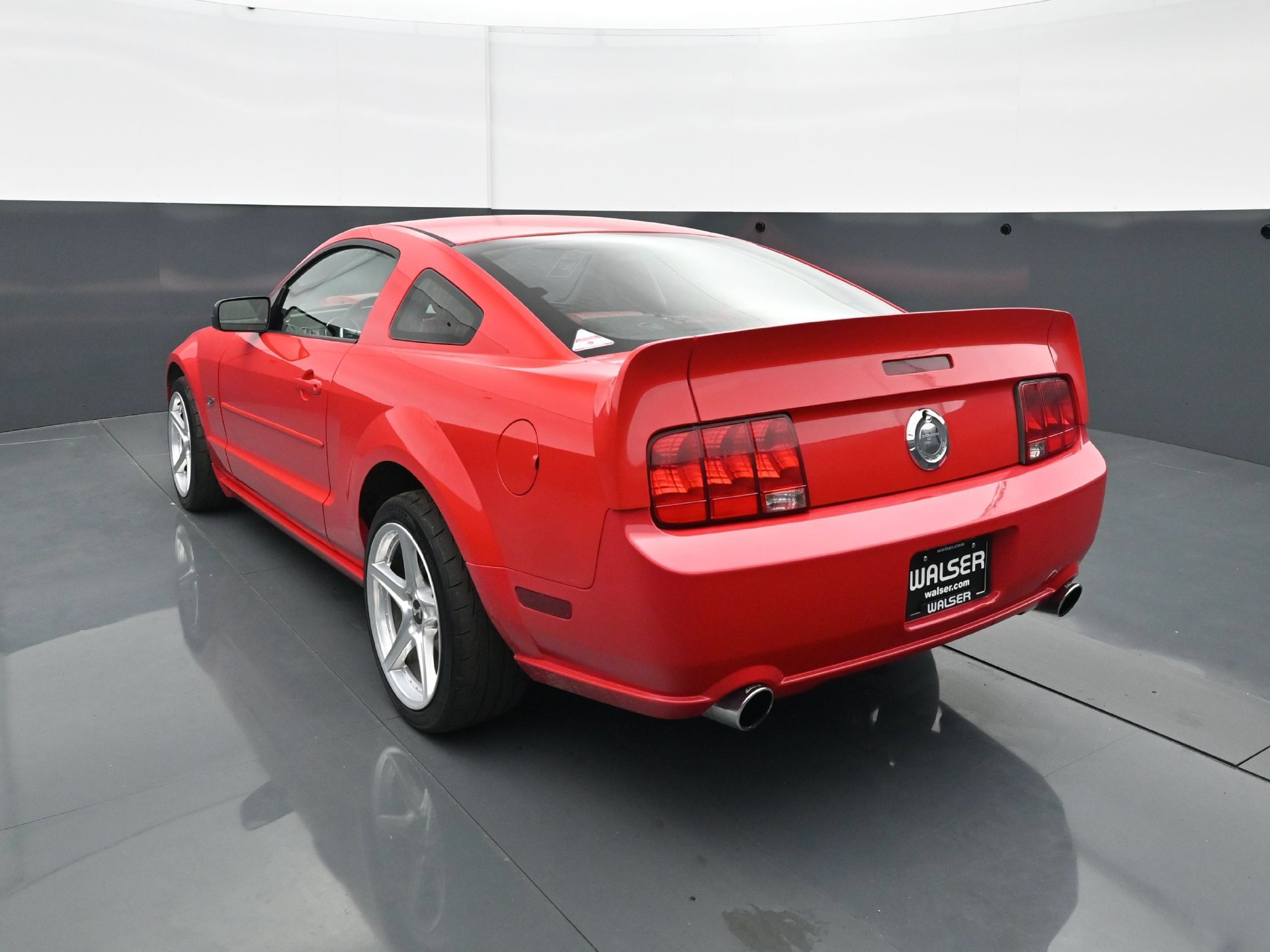 Used 2007 Ford Mustang GT Premium RWD image 5