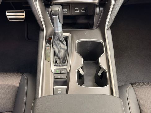 Used 2022 Honda Accord Sport image 16